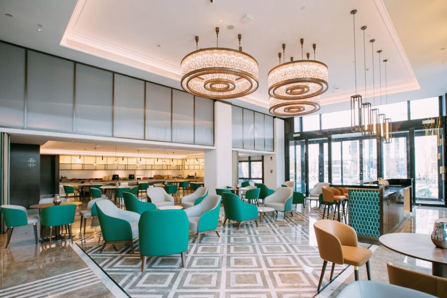 ジンジャンメトロポロホテル