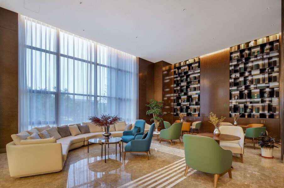 ジンジャンメトロポロホテル