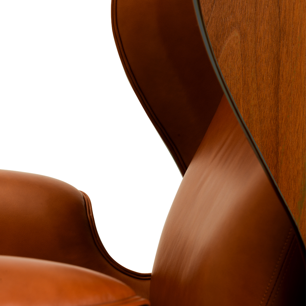 Pacific(木製外装・クッション張り)