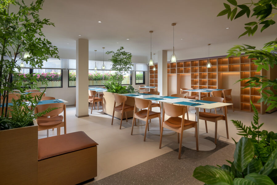 CYBO ・ステーション・ホテル