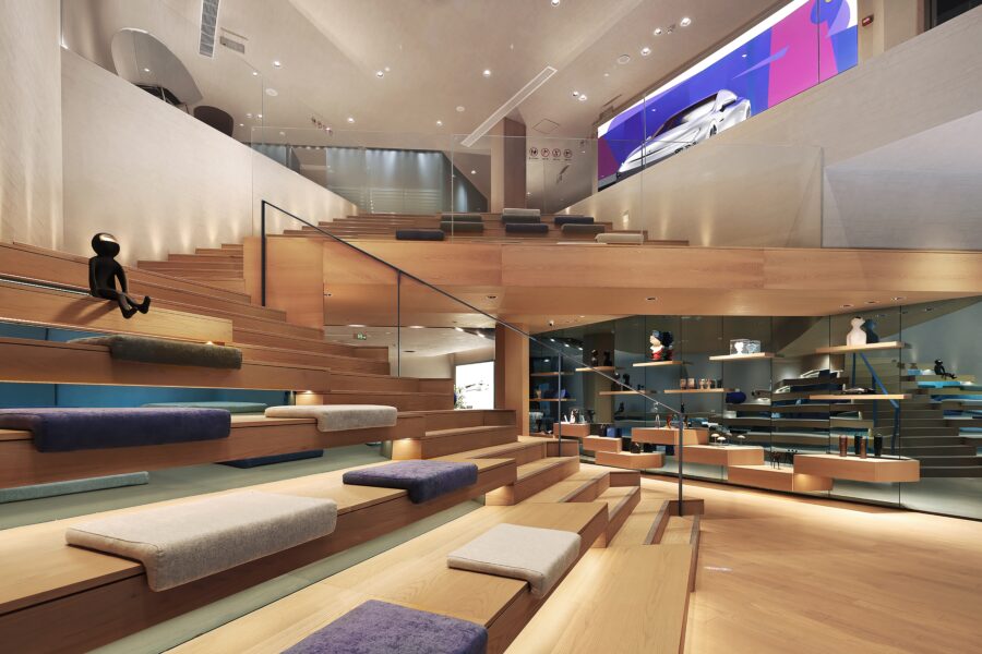 小鵬汽車旗艦ショールーム