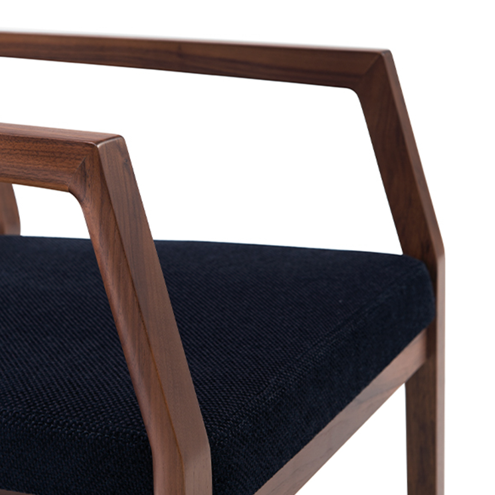 Pino Armchair